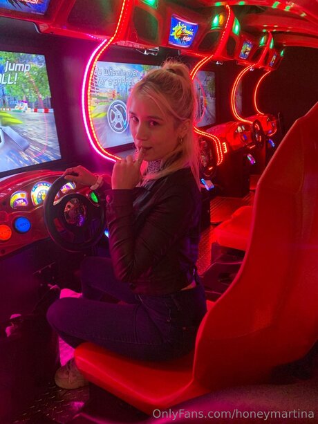 Honeymartina onlyfans xx