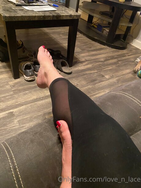 Love N Lace onlyfans nudes