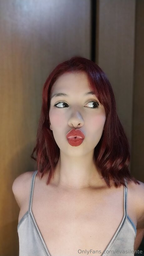 Evasilente new onlyfans