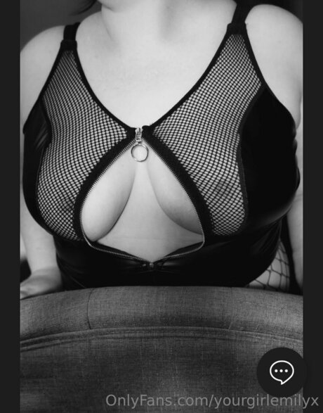 Yourgirlemilyx onlyfans sex leak