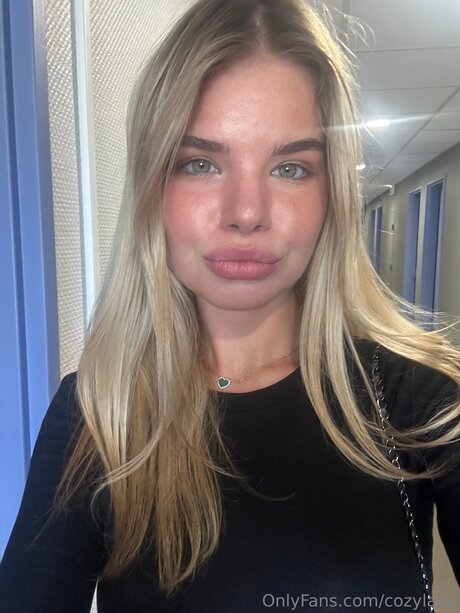 Cozylana only fans pictures