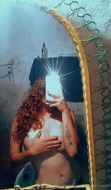 Aria Redhead onlyfans leak