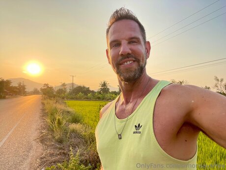 Simonsaysfree onlyfans photo