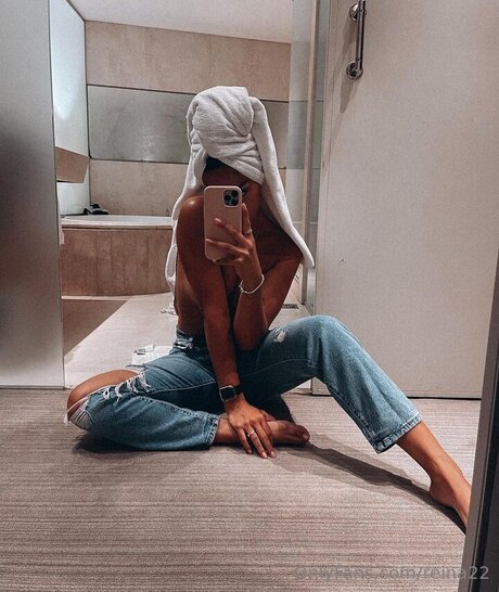 Reina22 sexy onlyfans