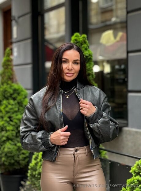 Kettymoon onlyfans naked