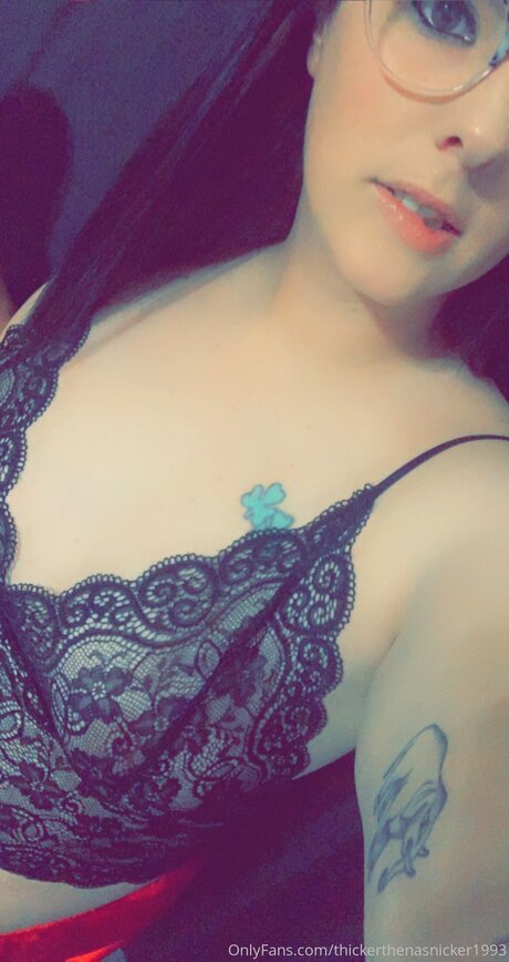 Thickerthenasnicker1993 nude leaks onlyfans