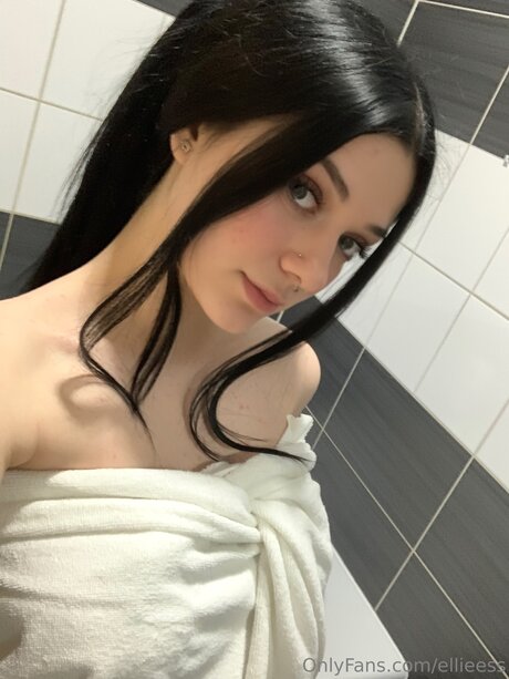 Ellieess xxx onlyfans