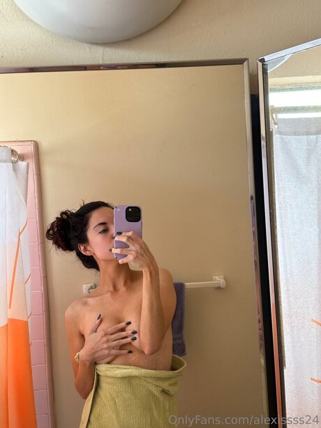 Alexissss24 onlyfans leak free
