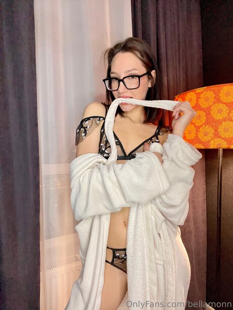 Bellamonn hot onlyfans