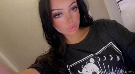 Umlikeokayhehe onlyfans leak