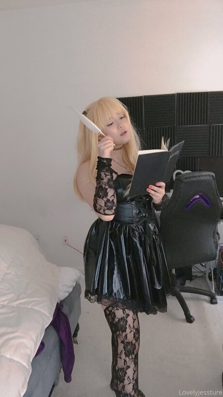 Luvlyjessxx onlyfans content