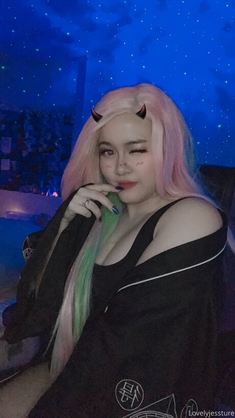 Luvlyjessxx onlyfans strip tease