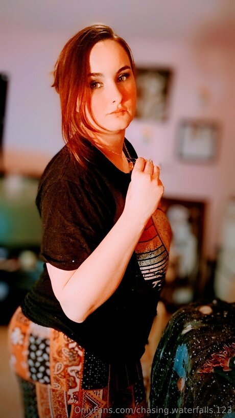 Chasing Waterfalls 123 nude onlyfans leaked