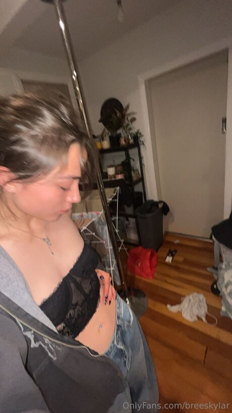 Breeskylar xxx only fans