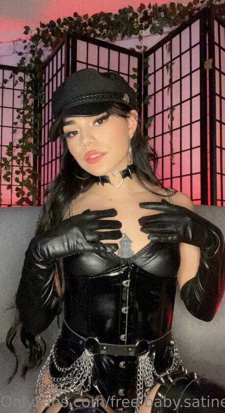 Free Baby Satine onlyfans model photos
