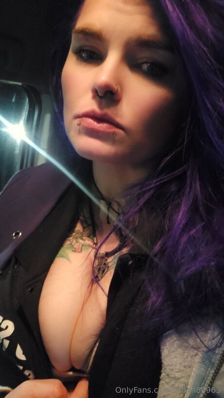 Fallen80963 topless onlyfans