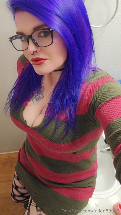 Fallen80963 nude only fans