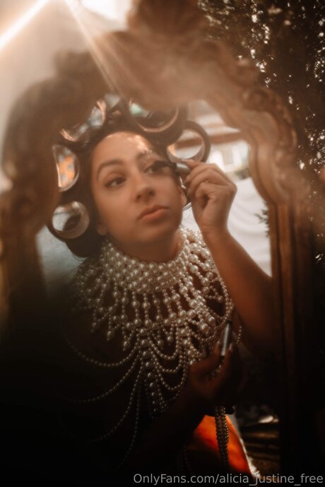 Alicia Justine Free naked onlyfans leaked