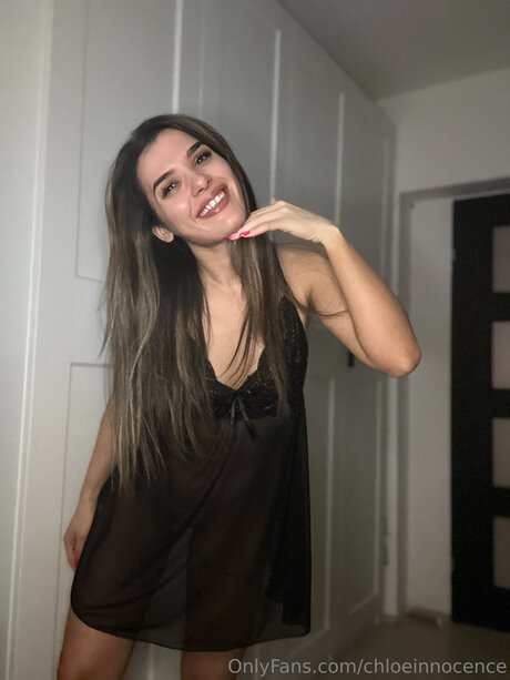 Chloeinnocence only fans leak porn