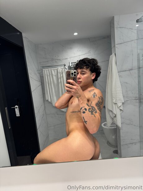 Dimitrysimonit only fans leaks