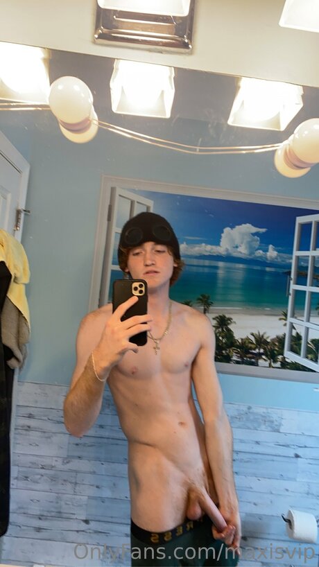 Maxisvip free onlyfans