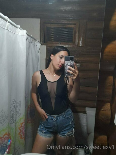 Sweetlexy1 only fans leak porn