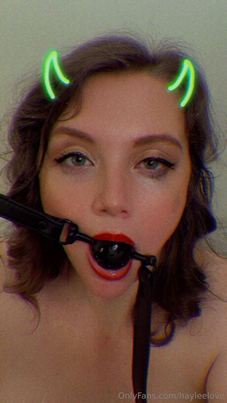 Hayleelove Profile pic