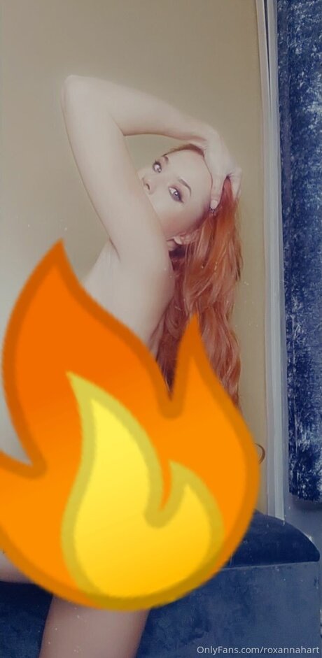 Roxannahart onlyfans creator