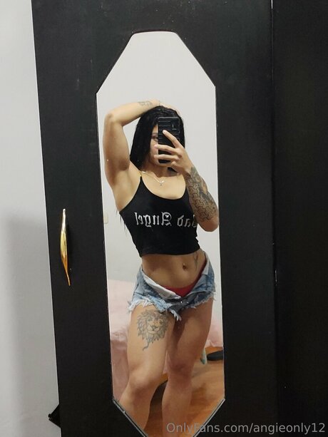 Angieonly12 only fans naked