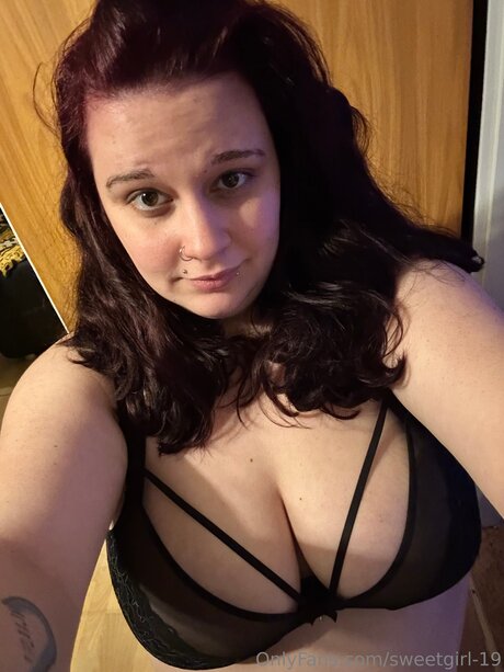 Sweetgirl 19 xxx onlyfans