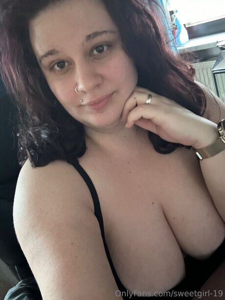 Sweetgirl 19 onlyfans de