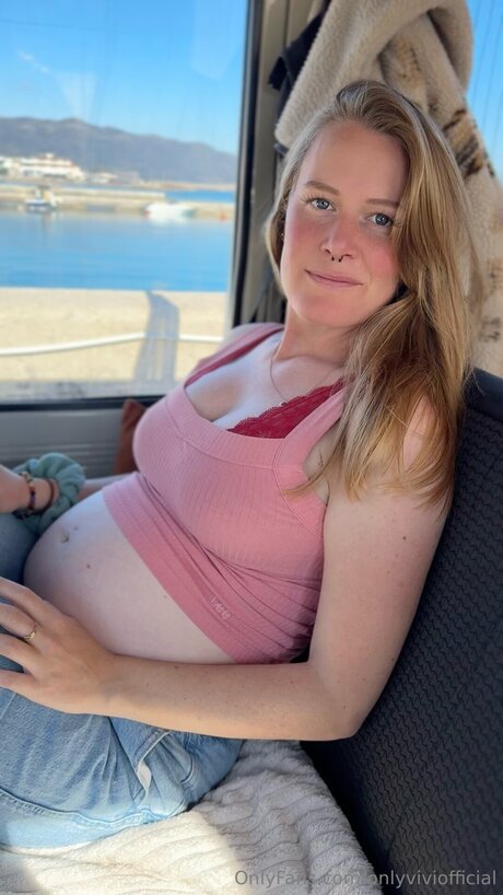 Onlyviviofficial onlyfans nide