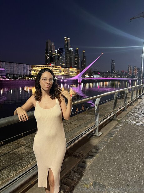 Aprilcollins onlyfans explicit content