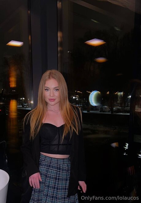 Lolaucos only fans content