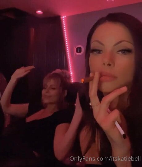 Itskatiebell onlyfans nudes leaks