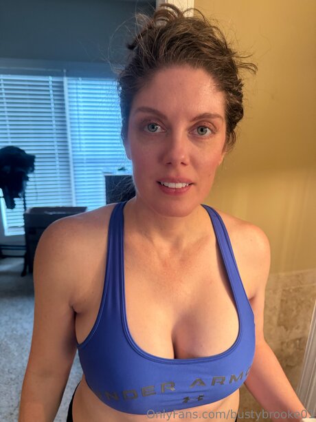 Bustybrooke01 onlyfans leak