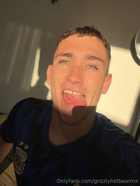Grizzlyhotbearmx nsfw onlyfans