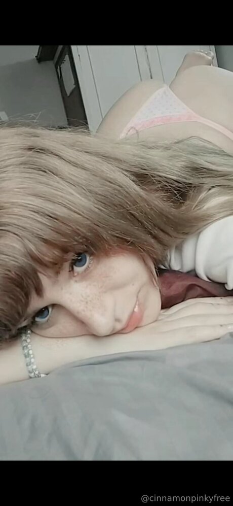 Cinnamonpinkyfree leaked onlyfans porn