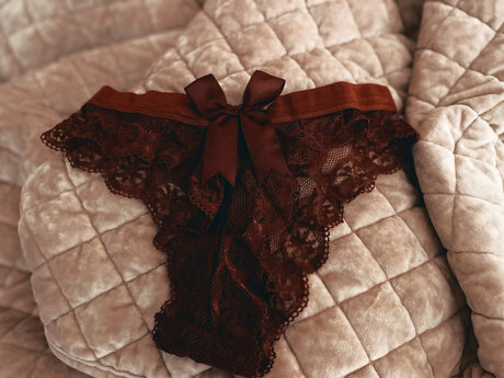 Valentinestoyoufree onlyfans leak nudes