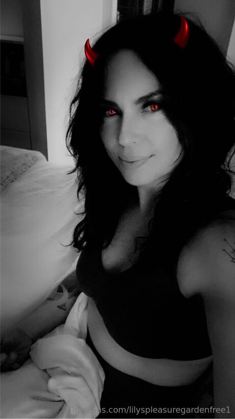 Lilyspleasuregardenfree1 xxx onlyfans