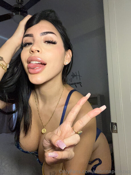 Sabrinaperezxo onlyfans nudes