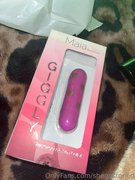 Shegostoned onlyfans pics