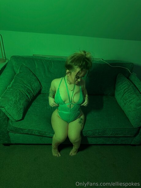 Elliespokes onlyfans sex tape
