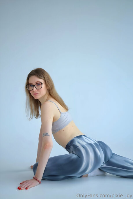 Pixie Joy leaked onlyfans xxx