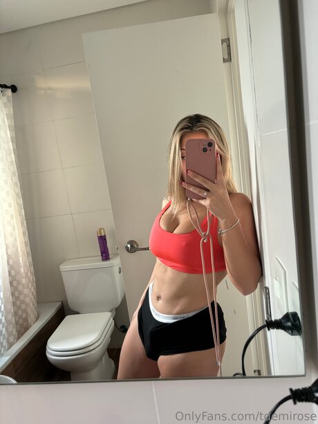 Tdemirose Profile pic