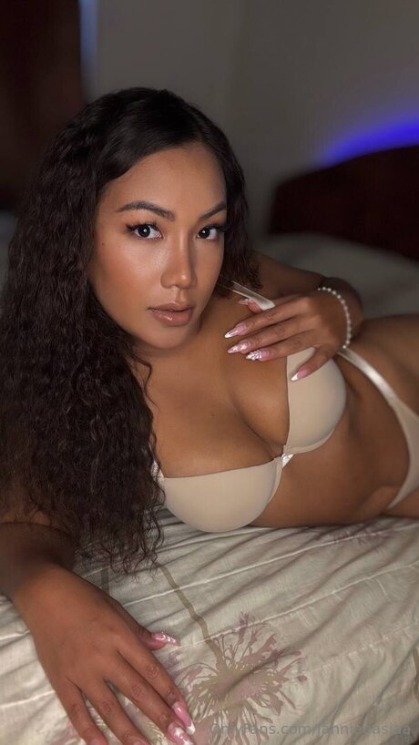 Jannieeasiaa new onlyfans leak