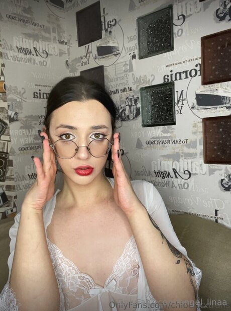 Angel Linaa onlyfans ass