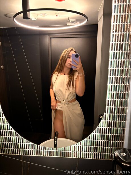 Skykika00 nude onlyfans