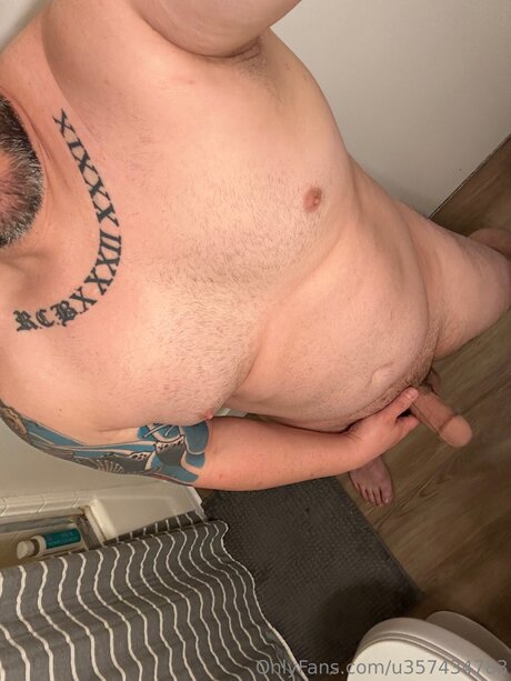 U357434783 only fans pic