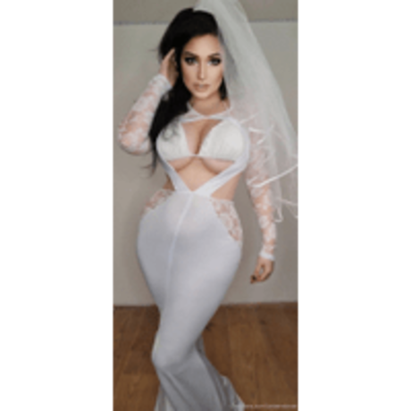 Ivy Tenebrae naked only fans